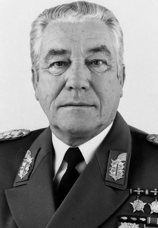 NVA Armee General Heinz Hoffmann. 60 