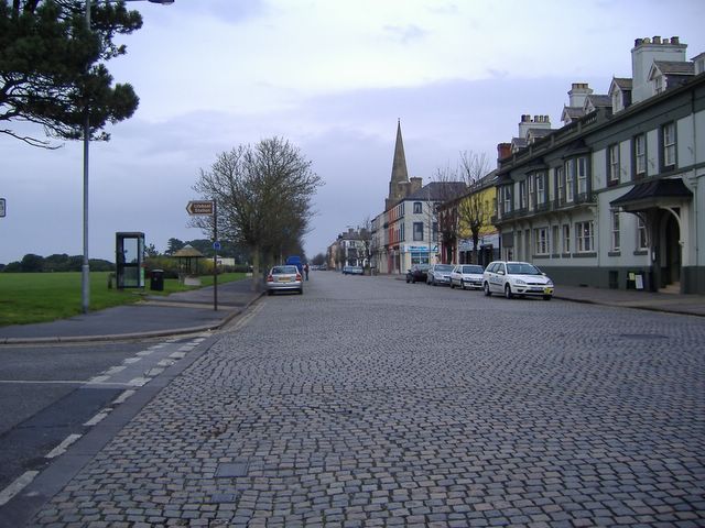 File:Criffel street - geograph.org.uk - 617106.jpg