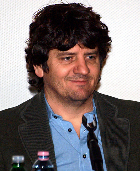 File:Fabio De Luigi 2012 cropped.jpg