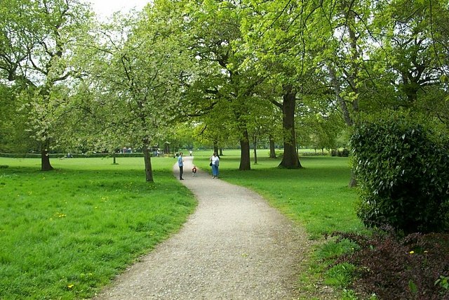 Goff's Park, Crawley - geograph.org.uk - 371510