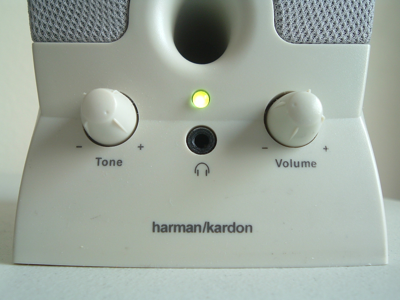 harman kardon speaker old