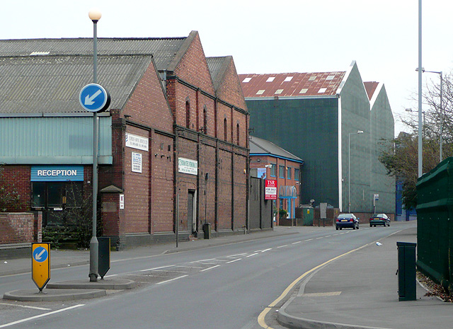 File:Industrial units, Millfields Road, Ettingshall - geograph.org.uk - 1105677.jpg