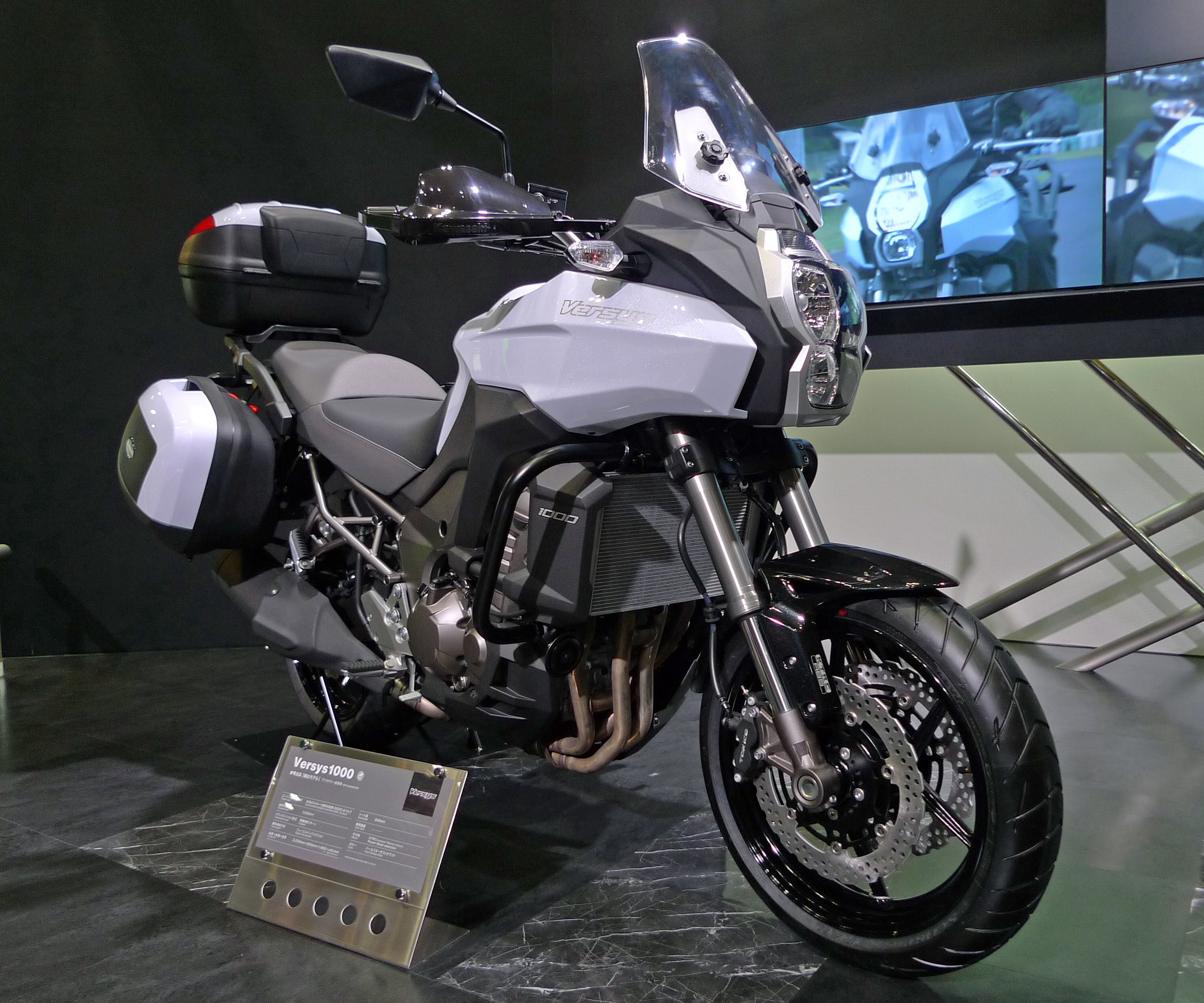 skuffe kunst hjemmehørende Kawasaki Versys 1000 - Wikipedia