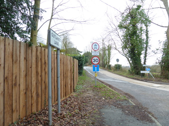 File:Looking from the A334 into Outlands Lane - geograph.org.uk - 2271188.jpg