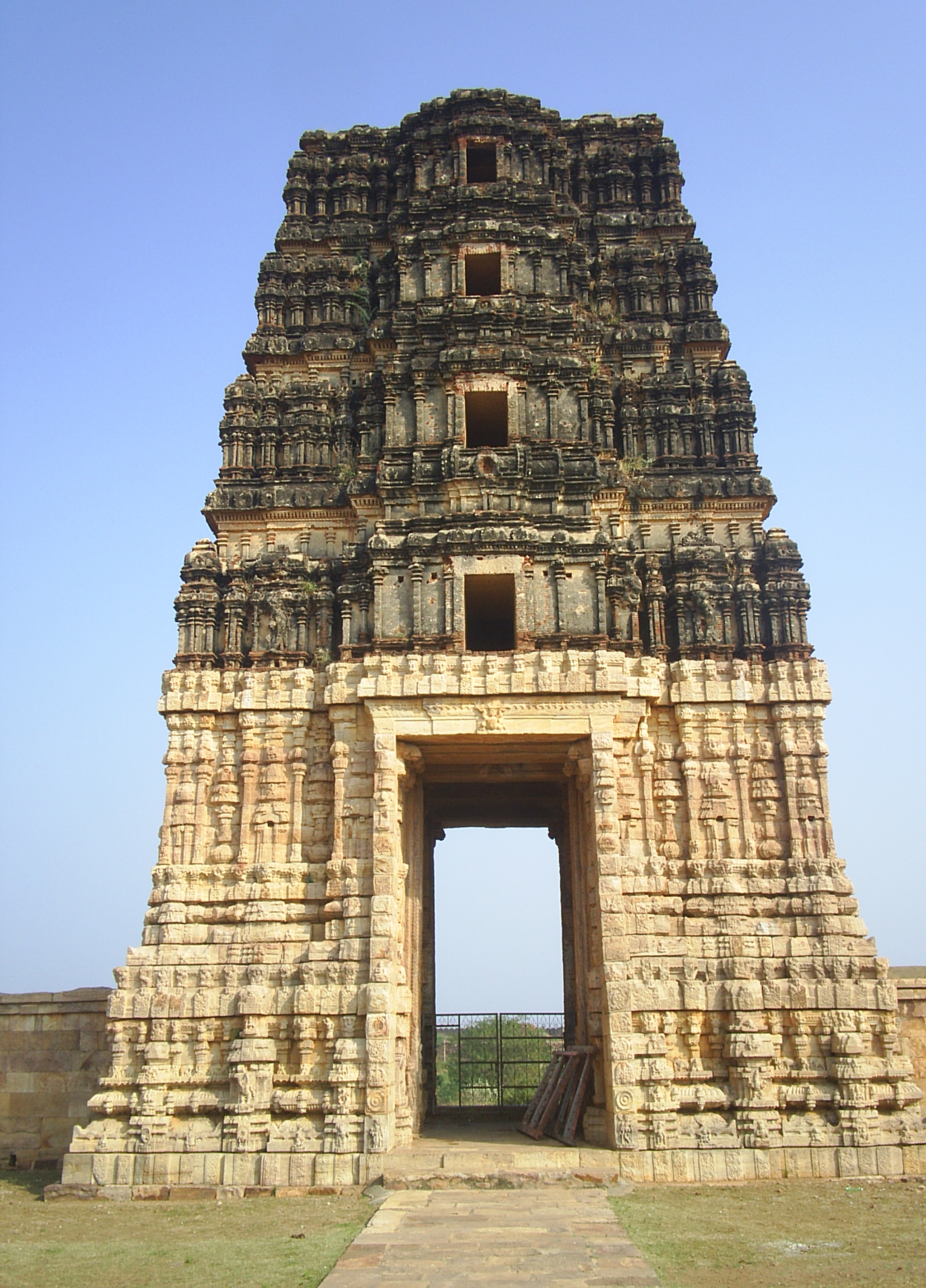File:Madhavaraya Swamy Temple Gandikota Kadapa Andhra Pradesh PIC 0096.jpg  - Wikimedia Commons