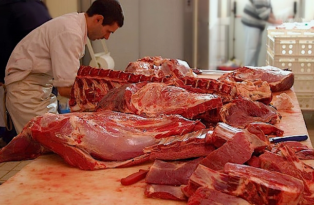 File:Meat processing-01.jpg