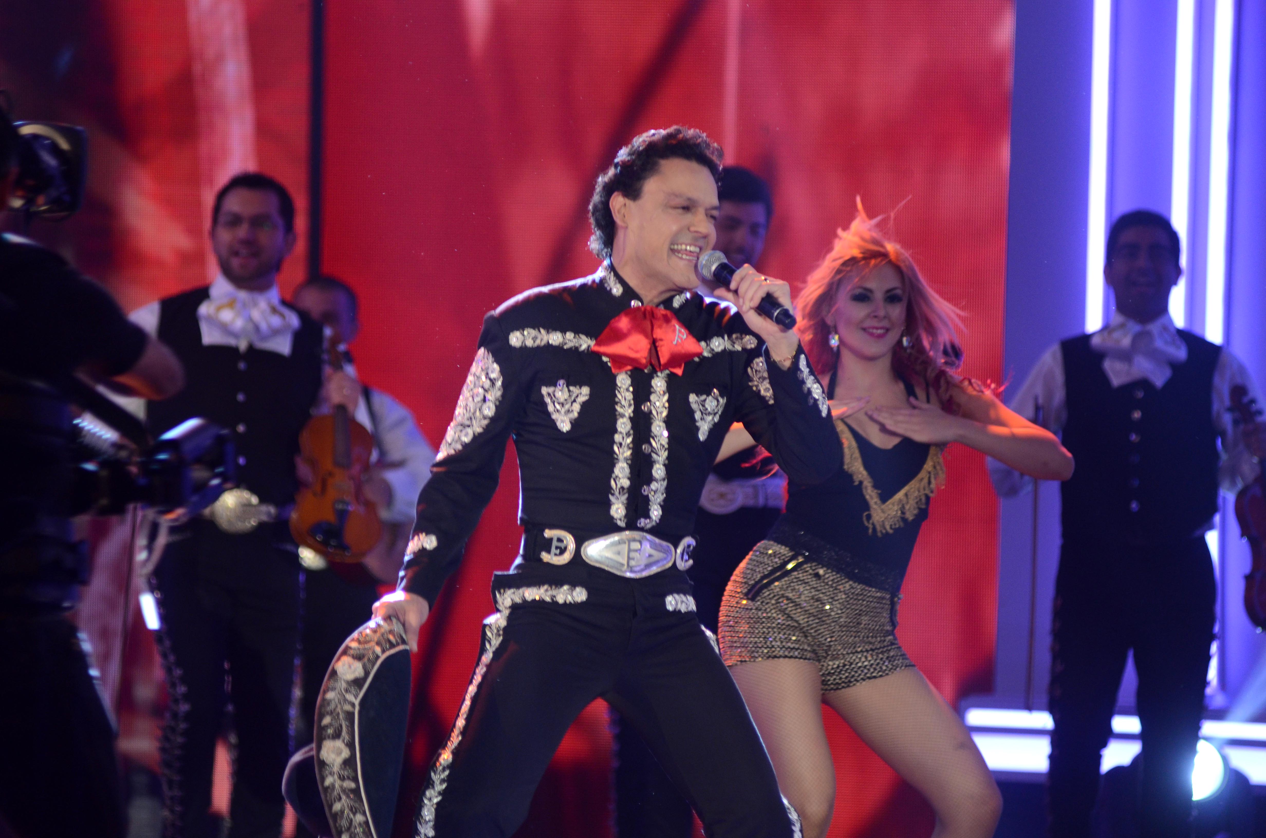 Pedro fernandez y natalia jimenez concert