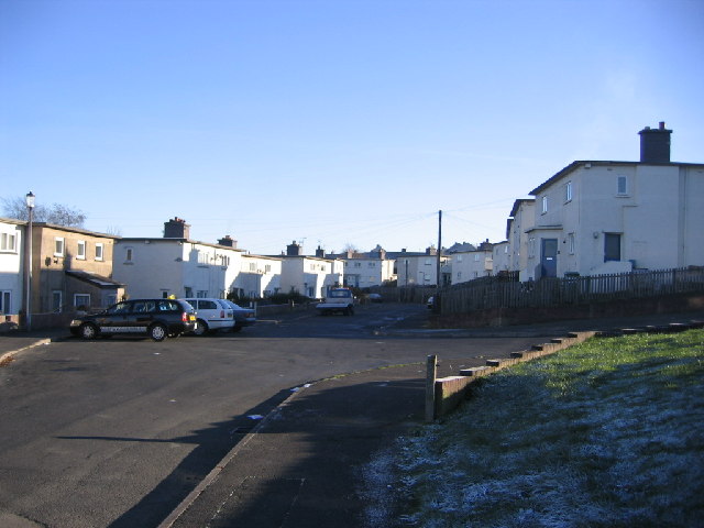 File:Post war housing at Great Clifton - geograph.org.uk - 80351.jpg