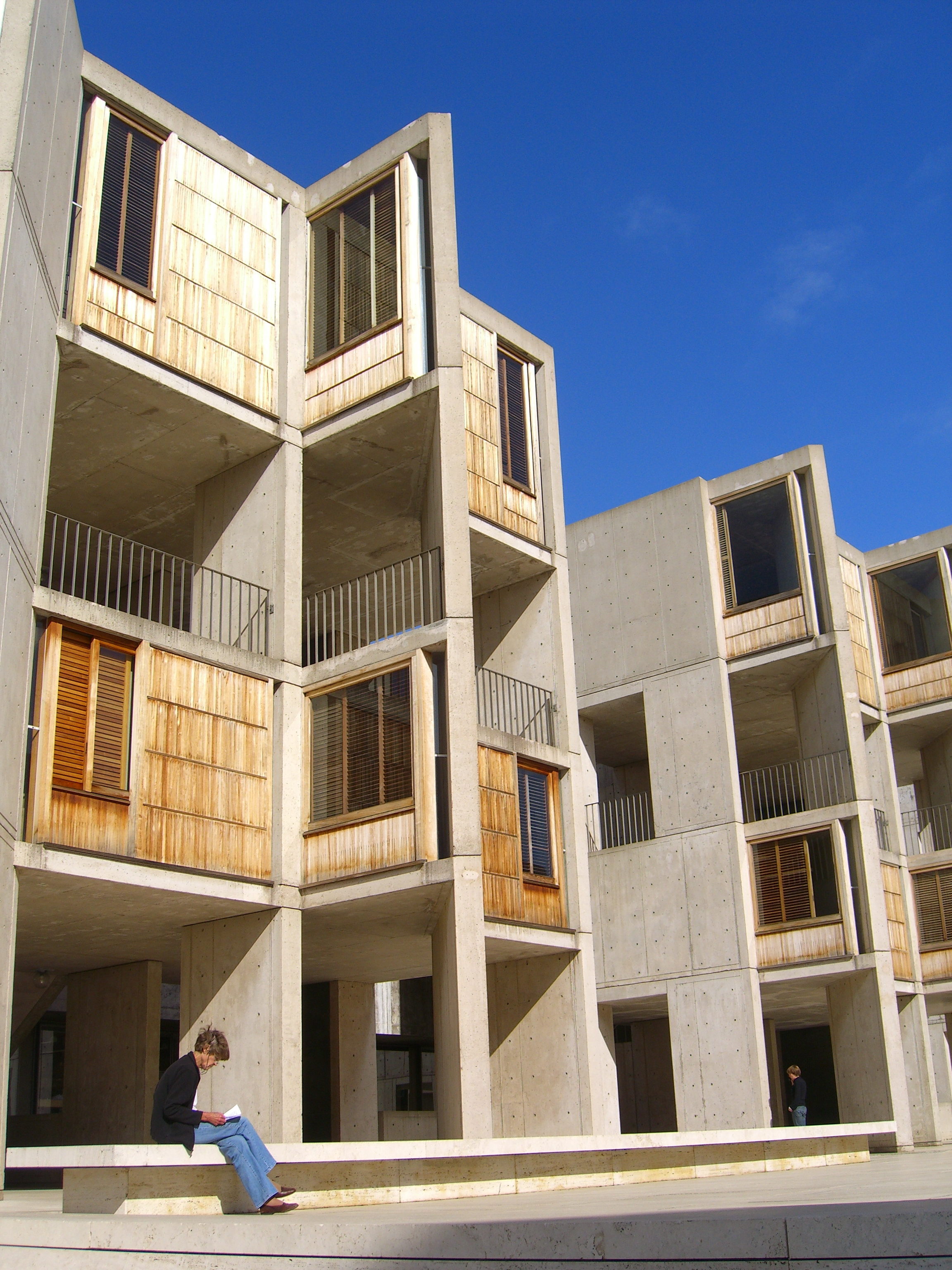 Salk Institute - Designing Buildings