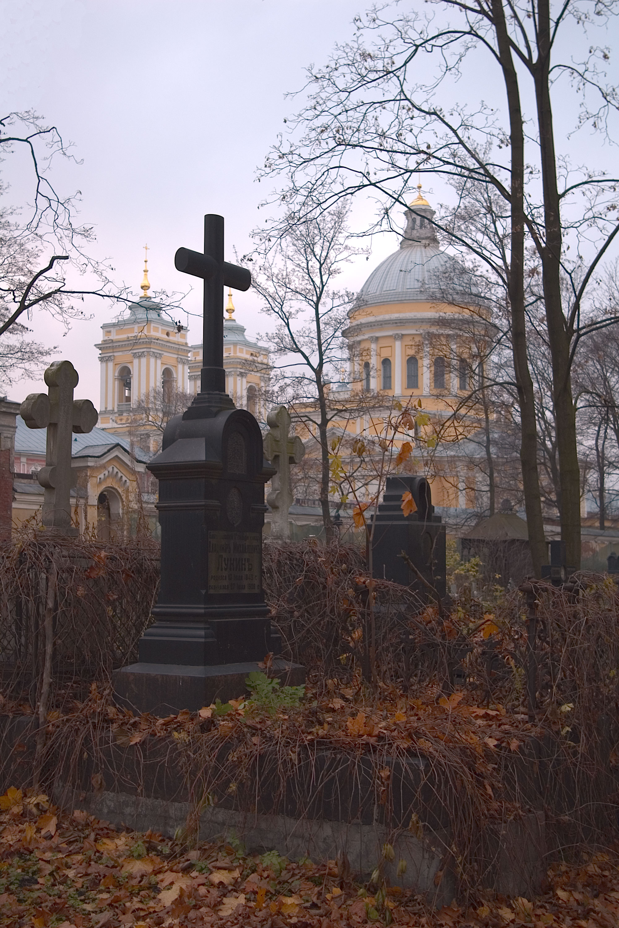 никольское кладбище санкт петербург