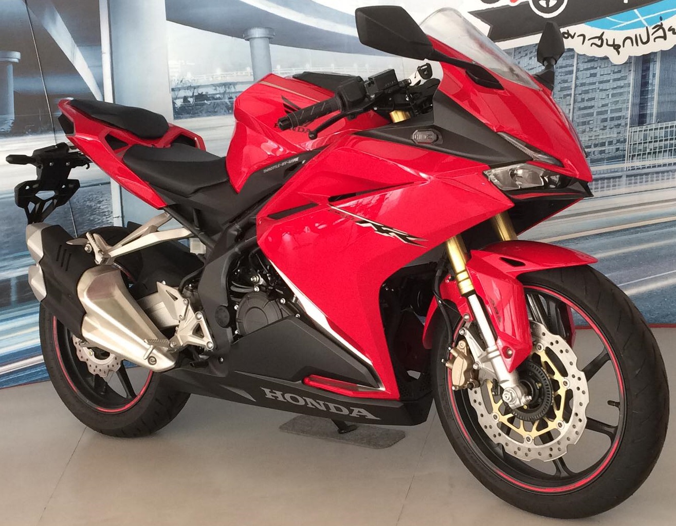 Honda CBR 250 Китай