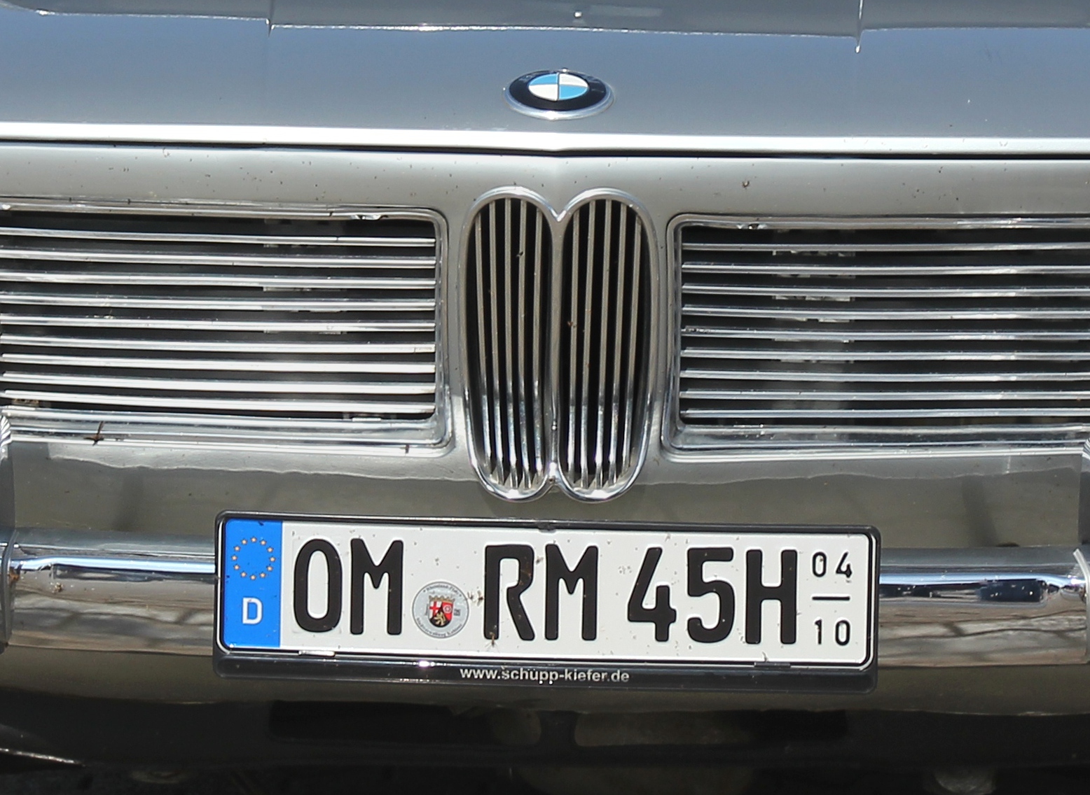 Datei:BMW 1800, Front - Grill (2018-06-03 Sp).JPG – Wikipedia