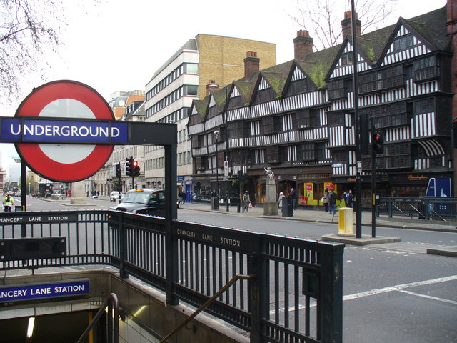 File:Chancery Lane Station - geograph.org.uk - 650921.jpg