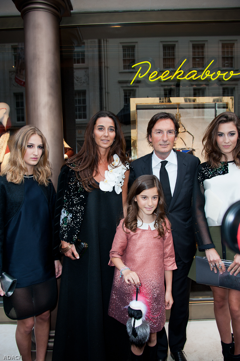 File:Fendi store opening - Beccari family (14094705884).jpg - Wikimedia  Commons