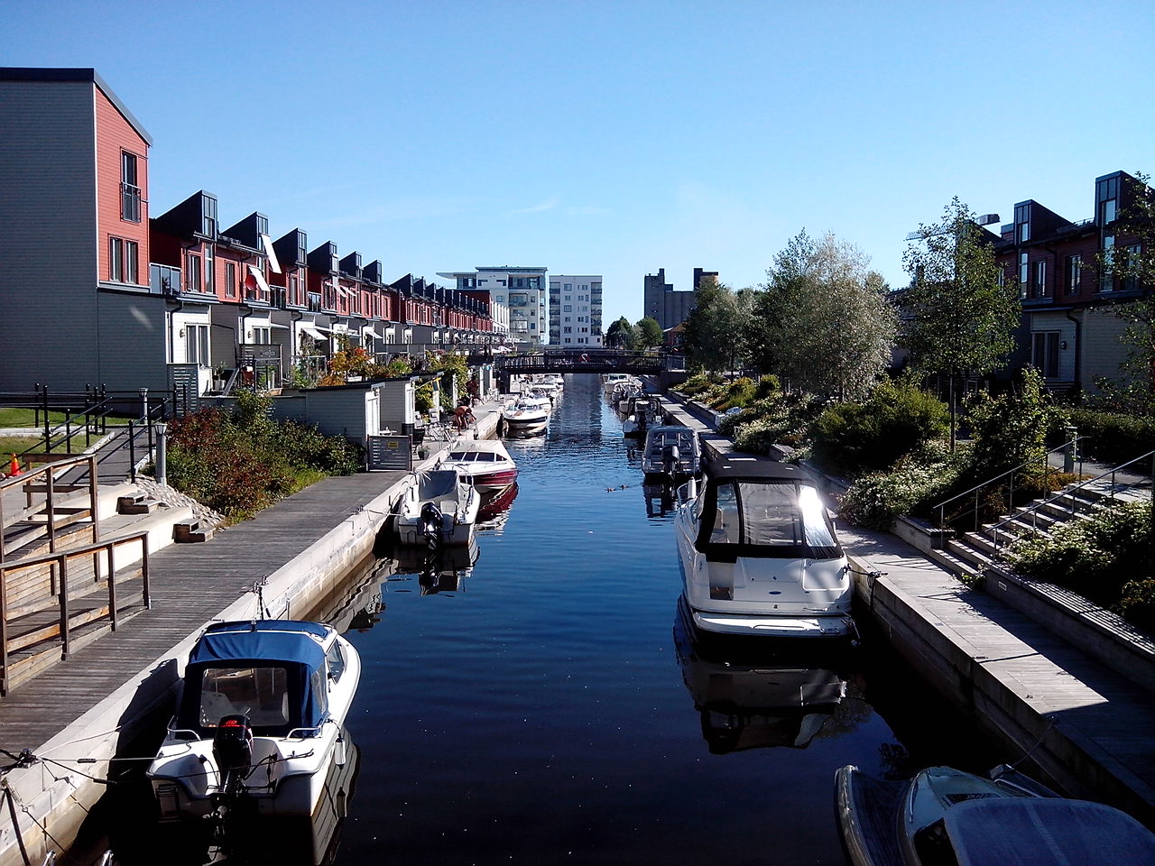 File:Gävle Strand , canal.jpg - Wikimedia Commons