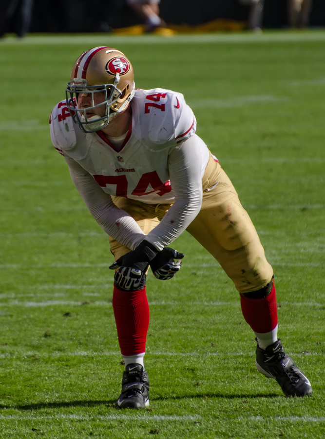 File:Joe Staley - San Francisco vs Green Bay 2012.jpg - Wikimedia Commons