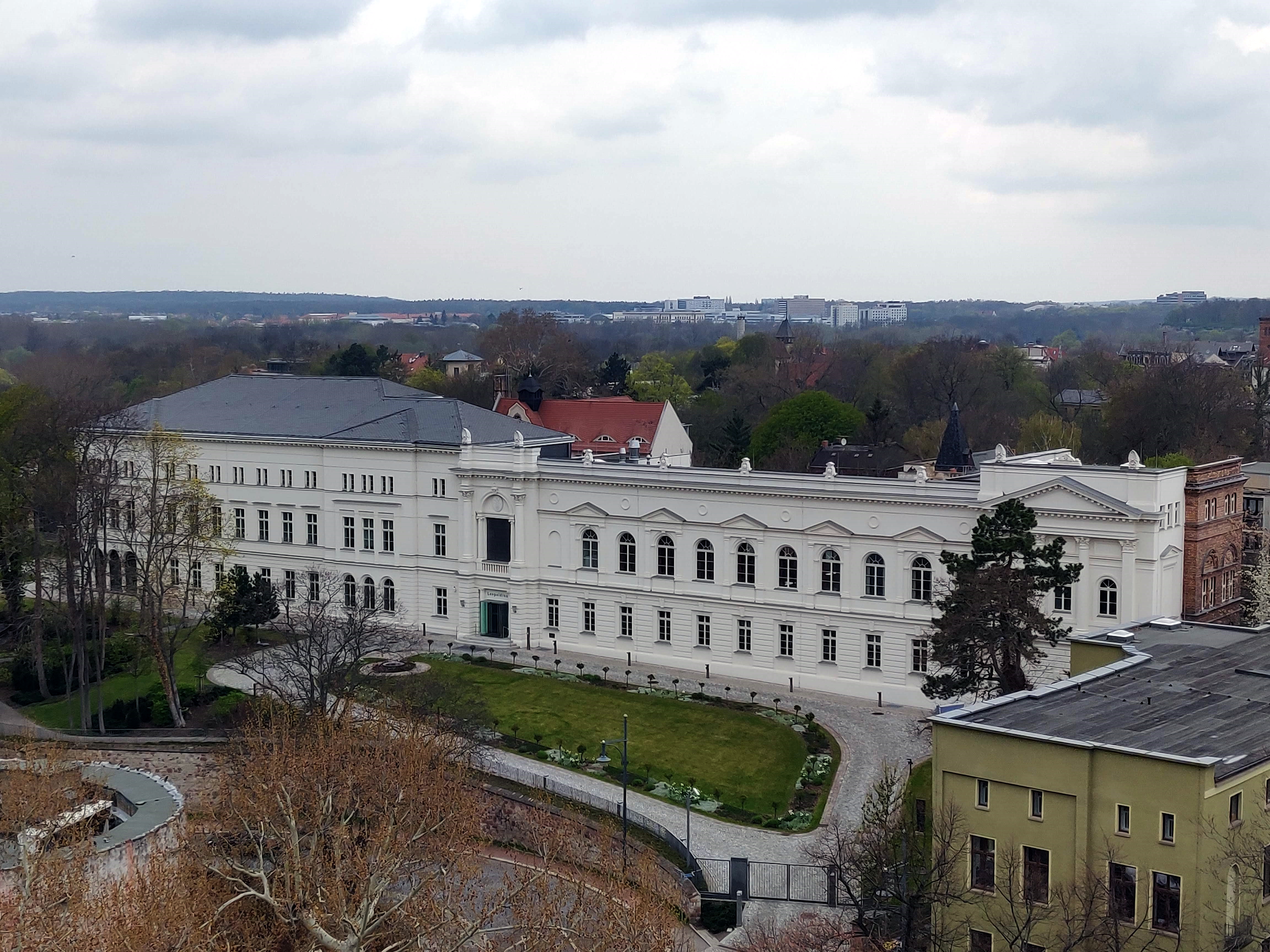 Datei Leopoldina Halle Saale Draufsicht Jpg Wikipedia