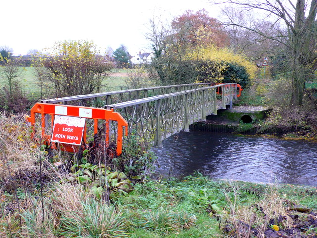 File:Look Both Ways - geograph.org.uk - 3264620.jpg