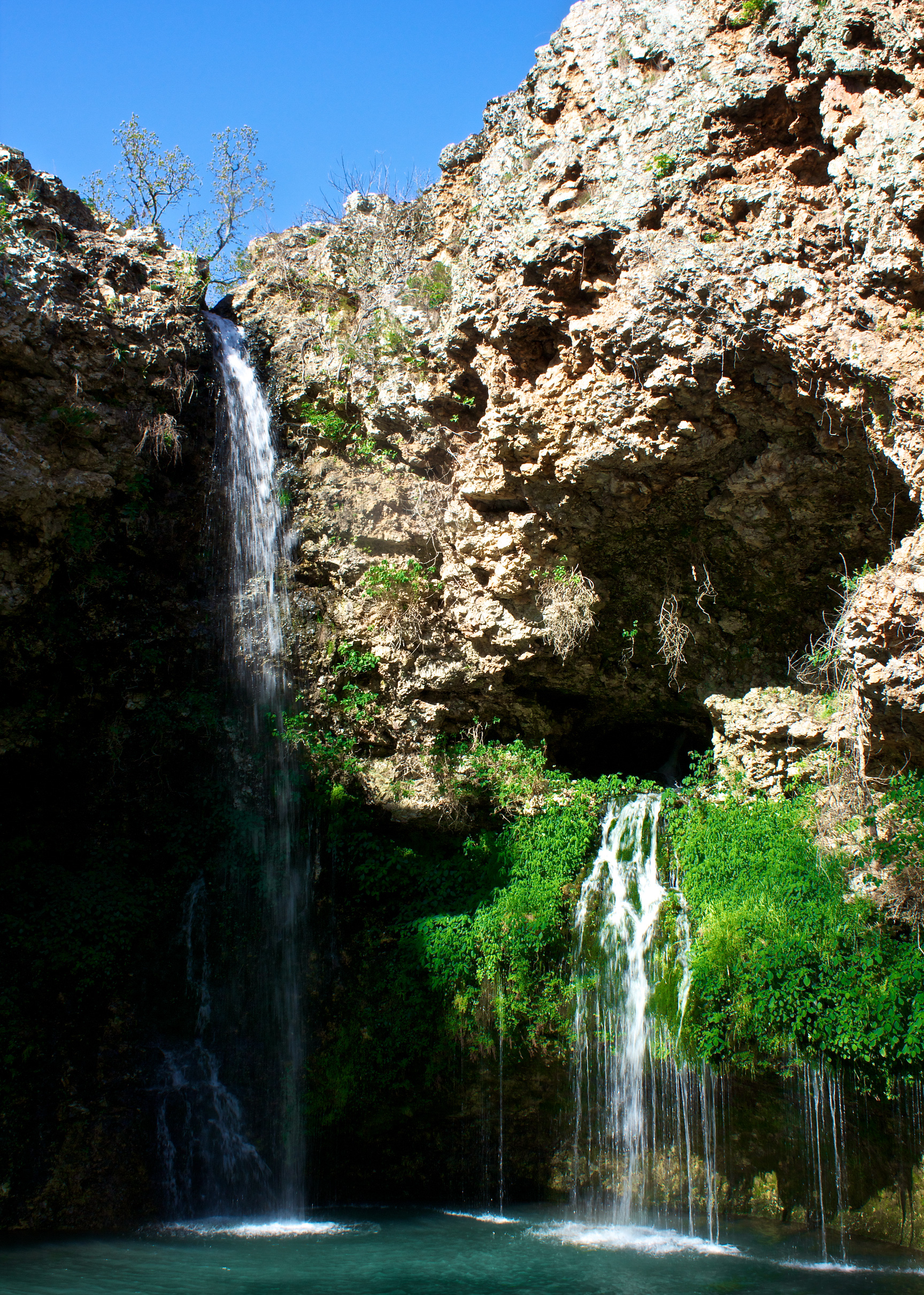 File:Natural Falls State Park 2.jpg - Wikimedia Commons 