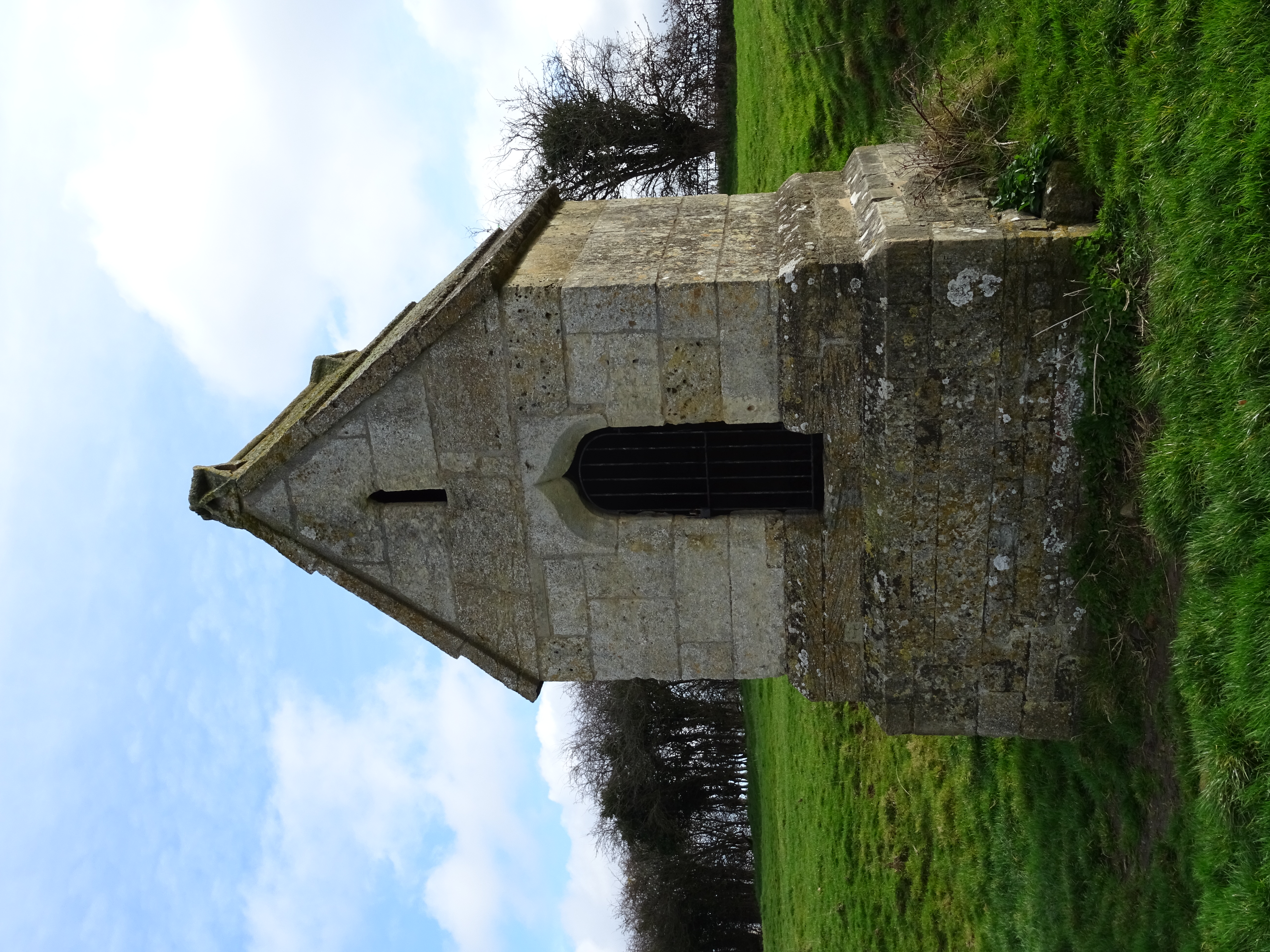 Our Lady's Well, Hempsted