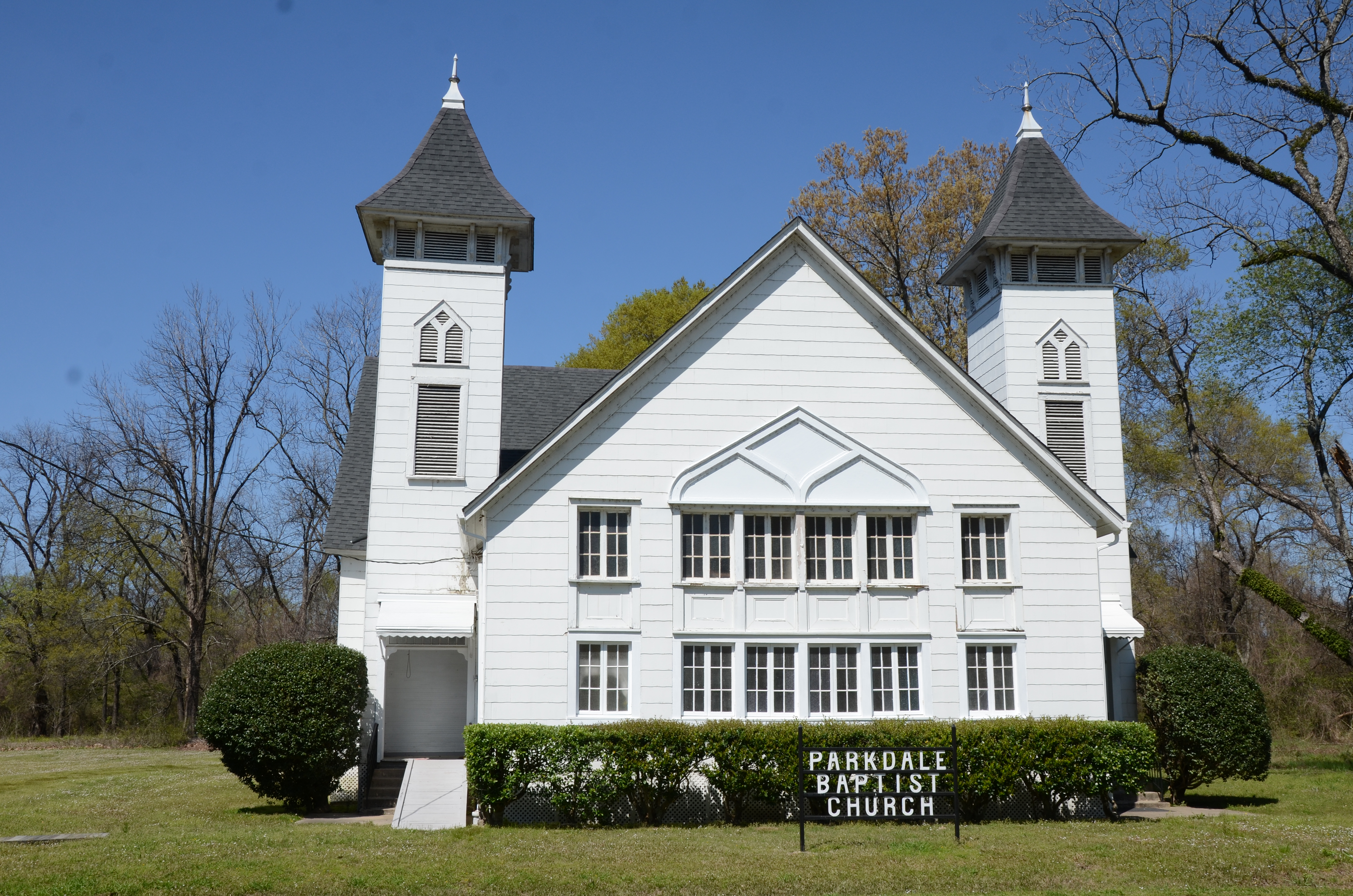 Photo of Parkdale Baptist Church