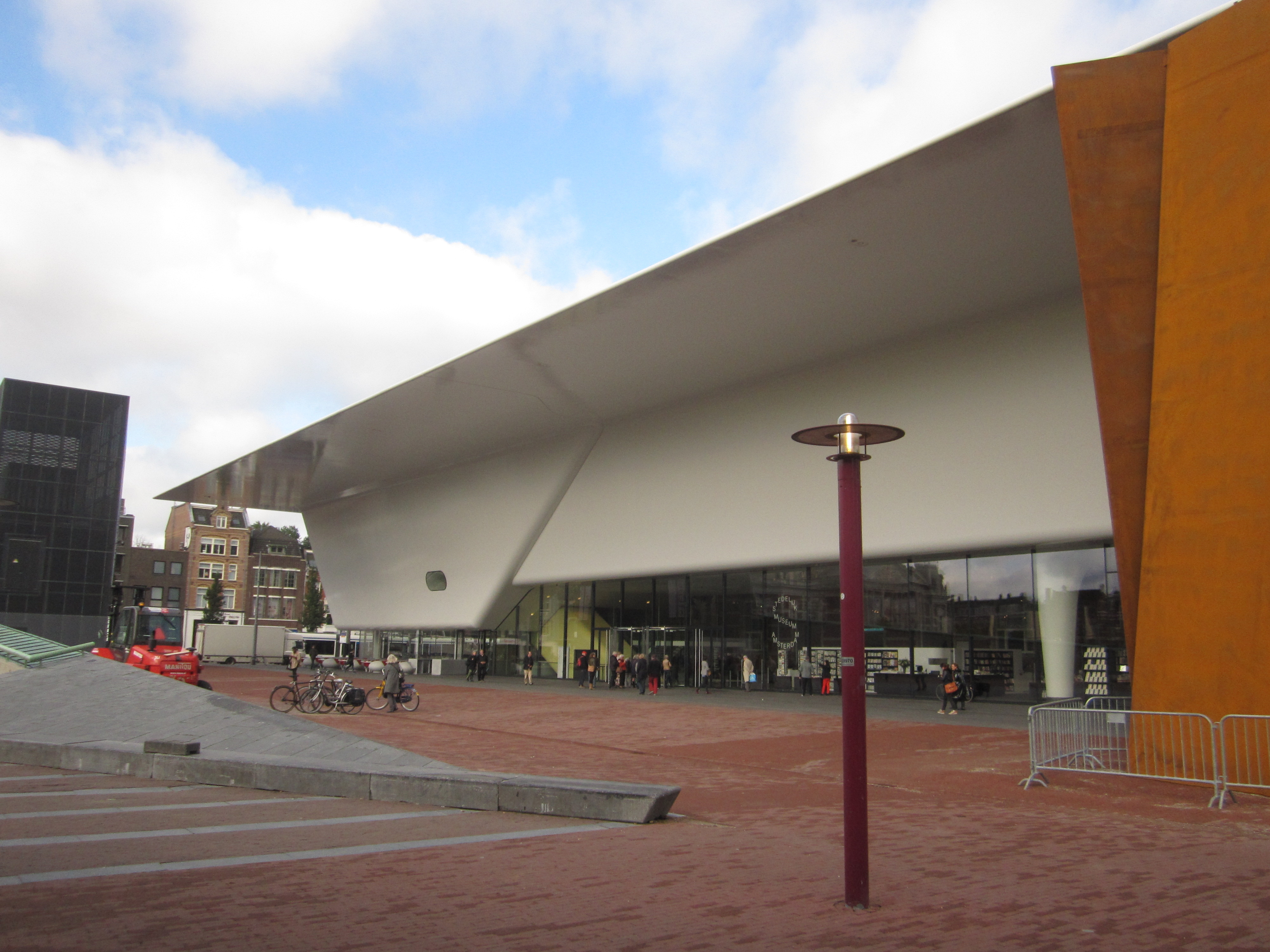 Two museums. Stedelijk Museum Amsterdam logo. «Stedelijk turns».