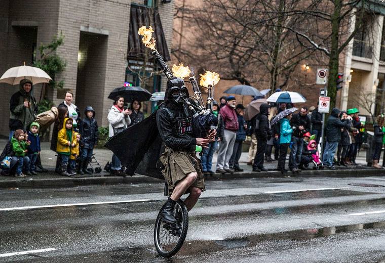 File:The Unipiper dressed as Darth Vader playing the flaming bagpipes while riding a unicycle in the city of Vancouver BC's St. Patrick's Parade.jpg