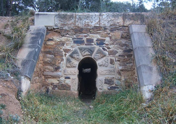 File:Towrang culvert.JPG