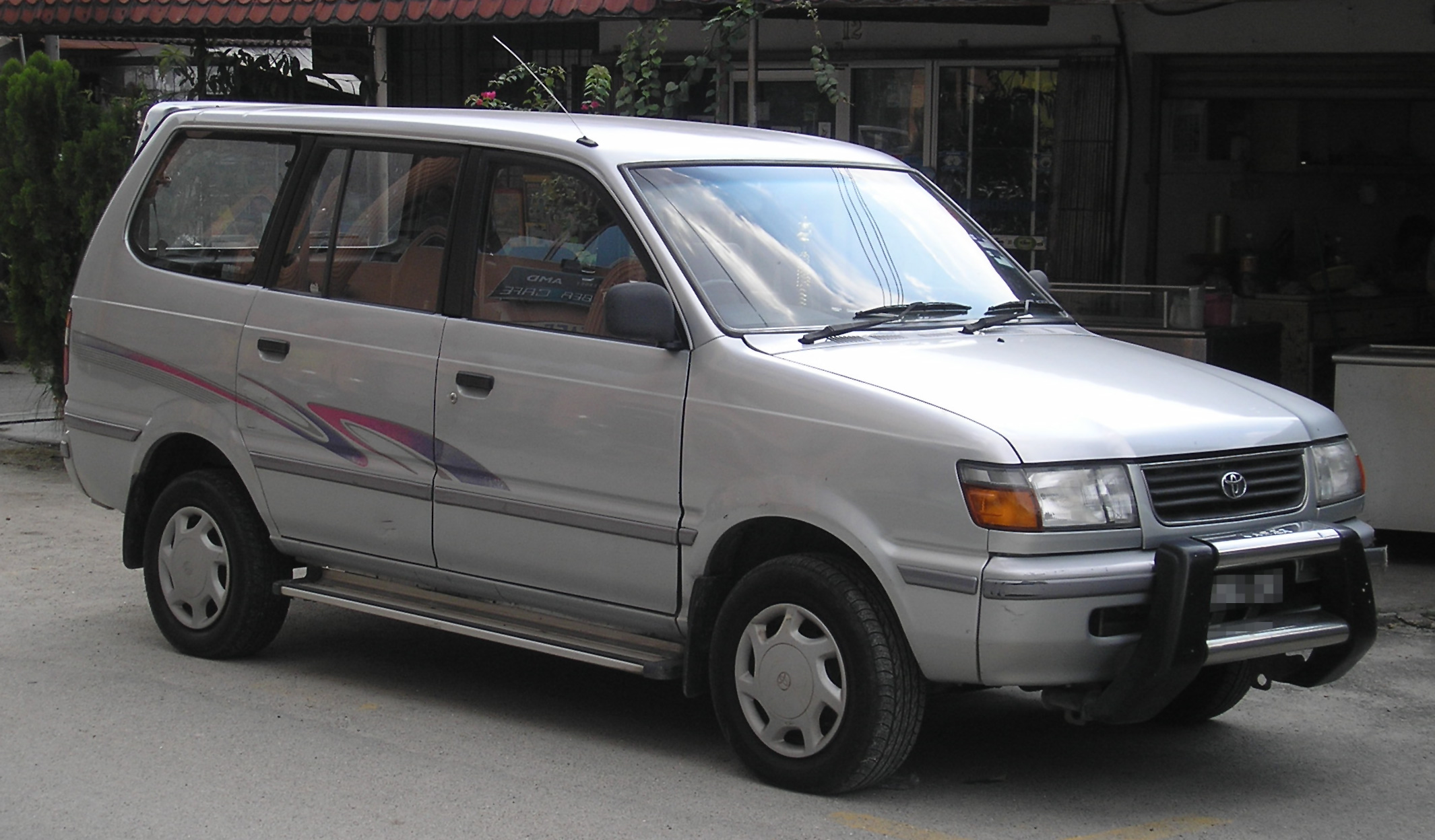 File:Toyota Unser (fifth generation) (front), Kajang.jpg - Wikimedia