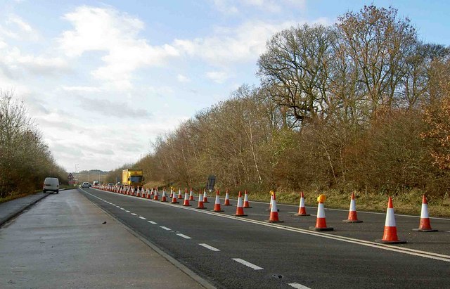 File:A46 roadworks - geograph.org.uk - 1069249.jpg