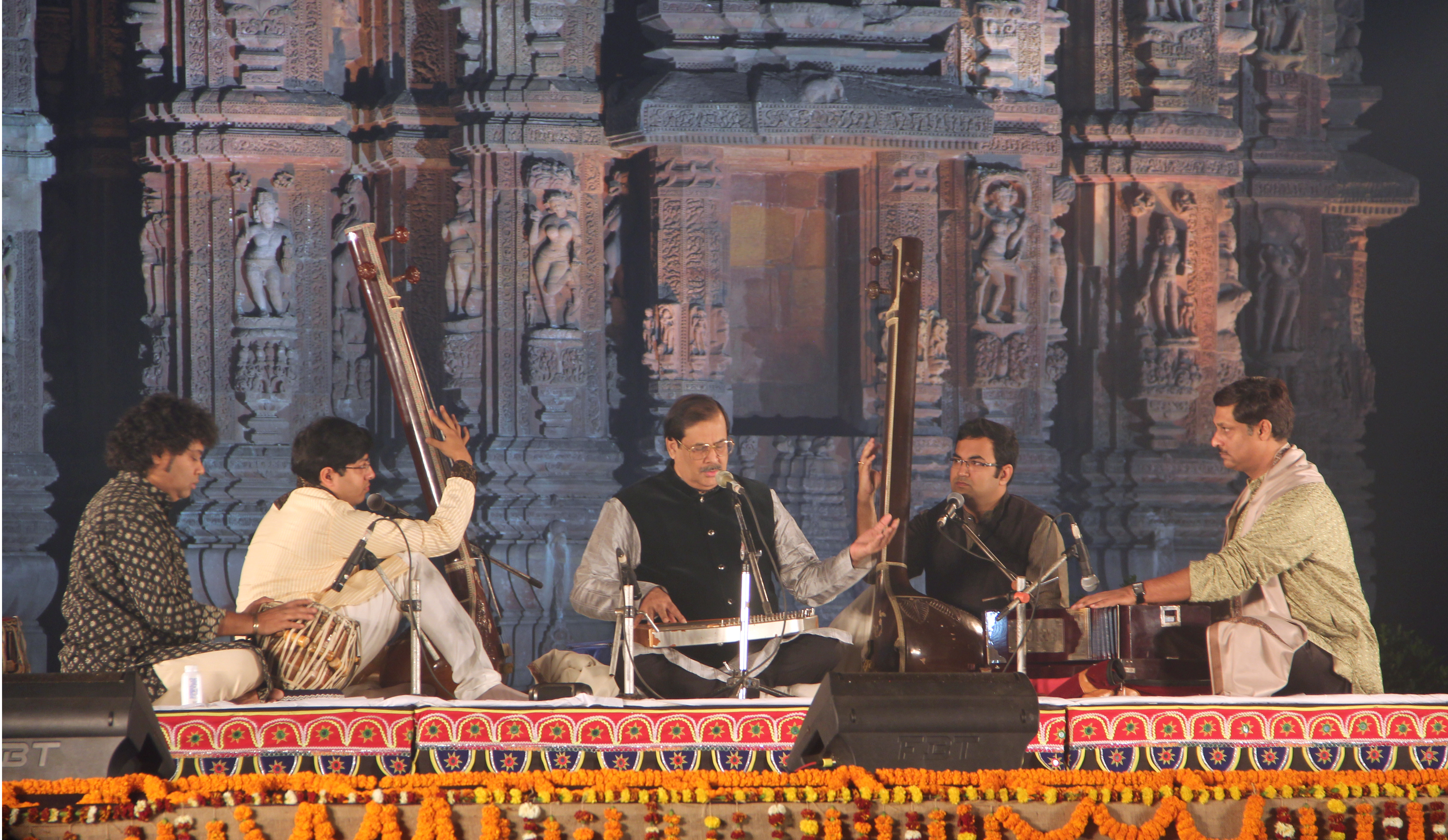 Les instruments de musique de l'Inde, les instruments à cordes