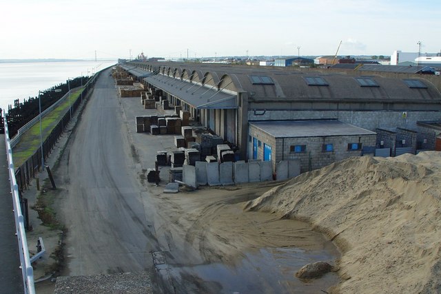 File:Albert Dock Warehouses - geograph.org.uk - 595917.jpg