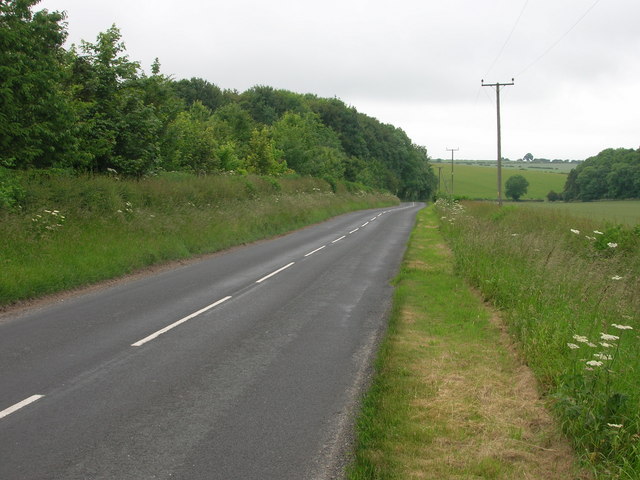 File:B1251 Towards Sledmere - geograph.org.uk - 1374952.jpg