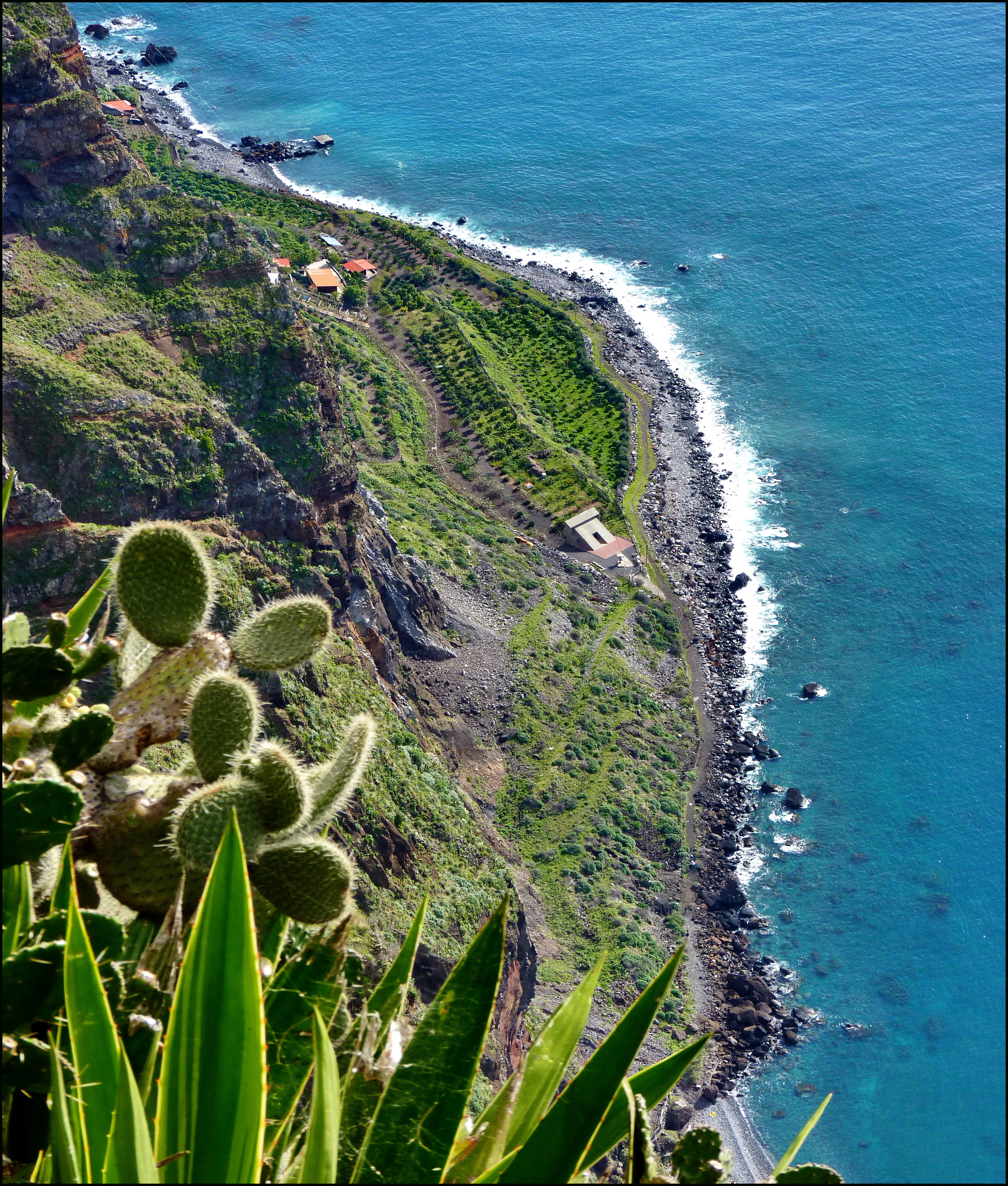 Включи кабу. Остров Мадейра Португалия. Кабо Жирао. Cabo Girão Мадейра. Остров Фуншал Португалия.