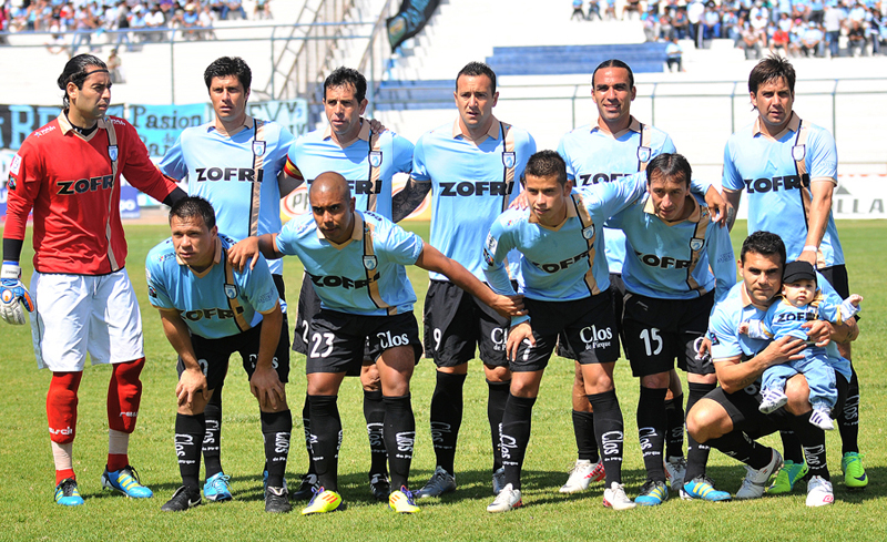 File:Deportes Iquique 2011.jpg