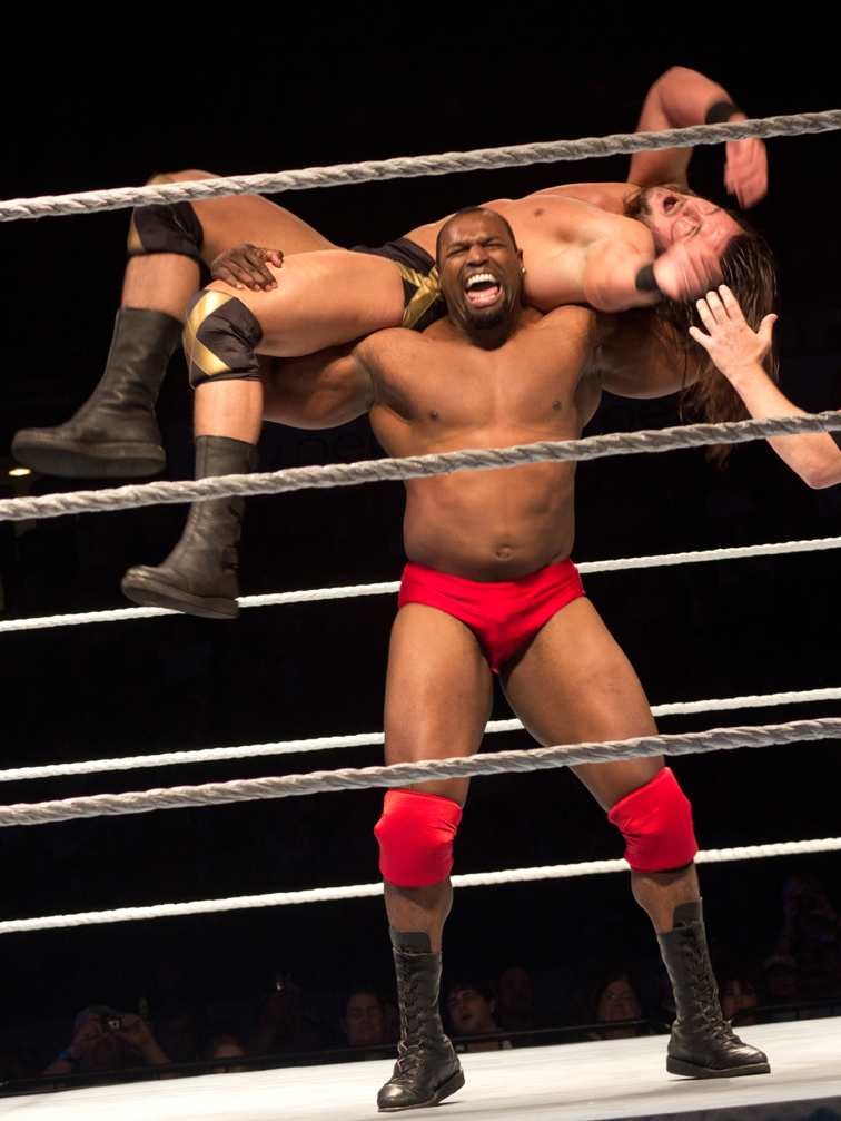 https://upload.wikimedia.org/wikipedia/commons/2/27/Ezekiel_Jackson_Torture_Rack.jpg