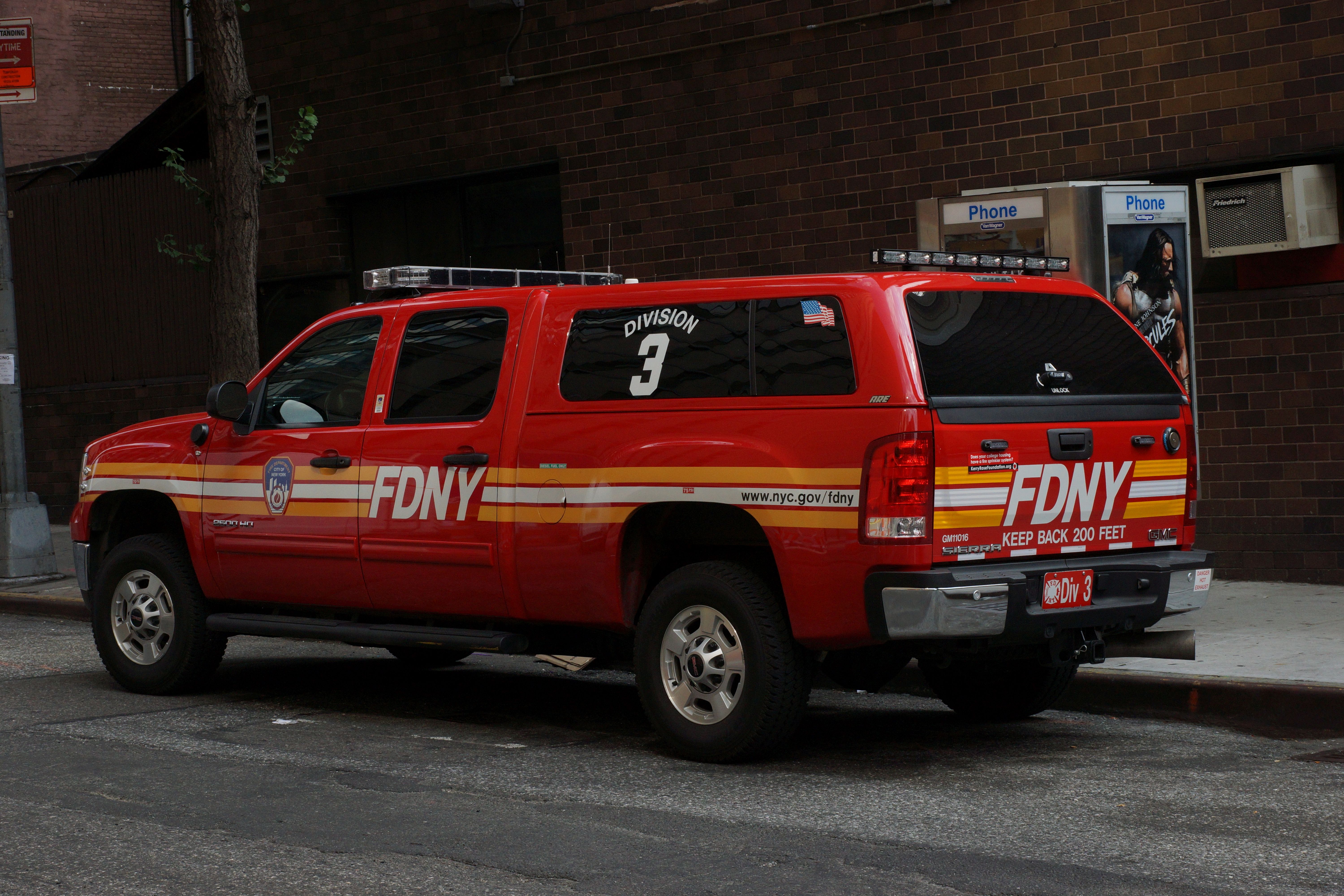 File:FDNY3-1 230714 CPS (23812538674).jpg - Wikimedia Commons