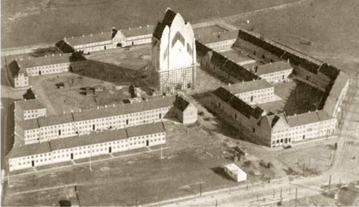 Forkludret trekant Utallige File:Grundtvig's Church under construction, 1926.png - Wikimedia Commons