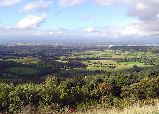 File:Hambleton Hills Views - geograph.org.uk - 165481.jpg