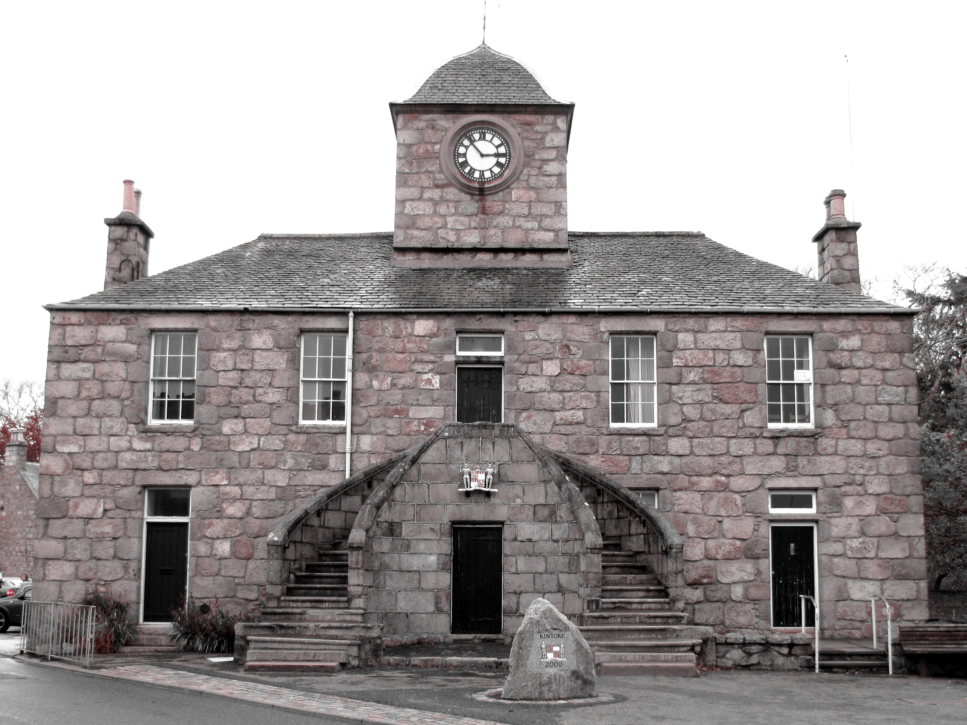 Kintore Town House