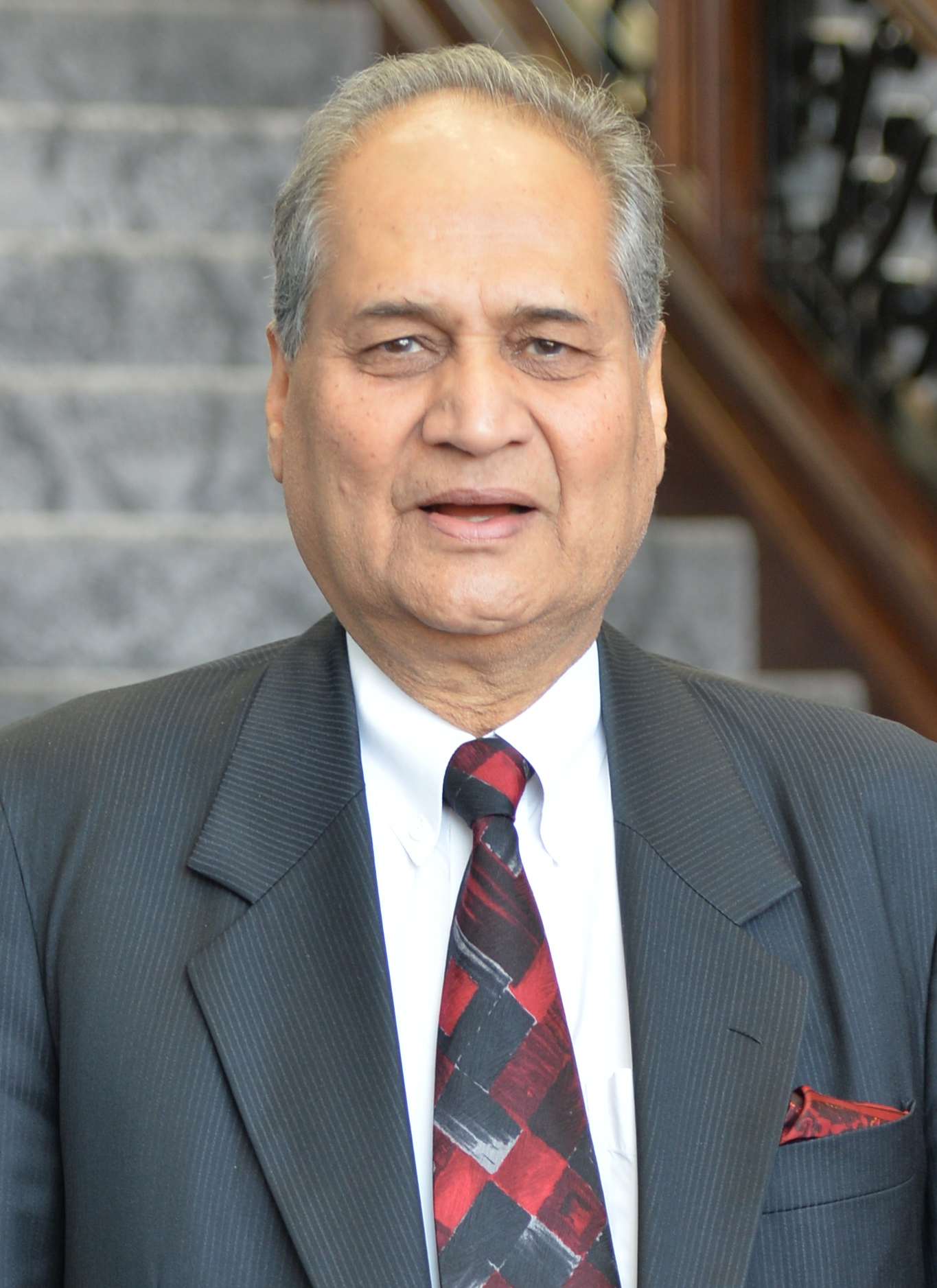 Rahul Bajaj - Wikipedia