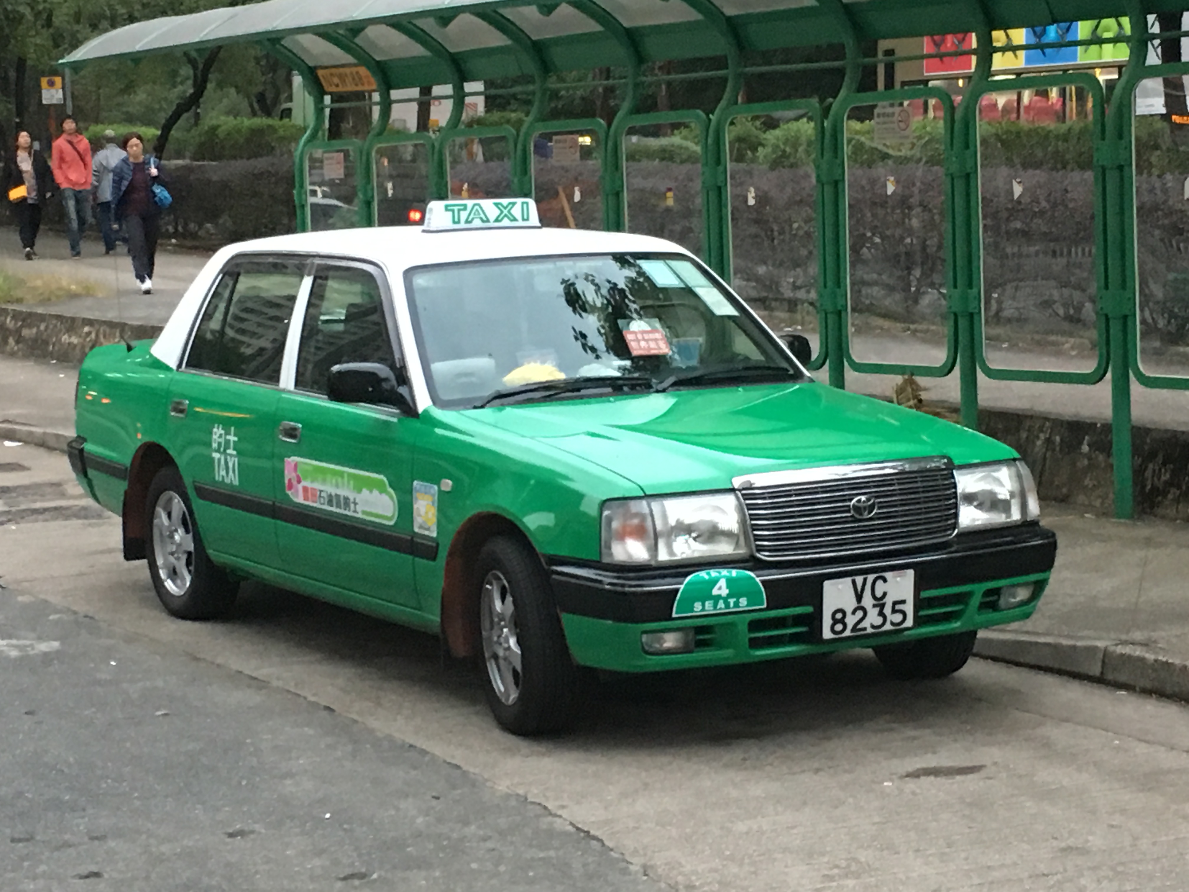 Green taxi. Seat Taxi.