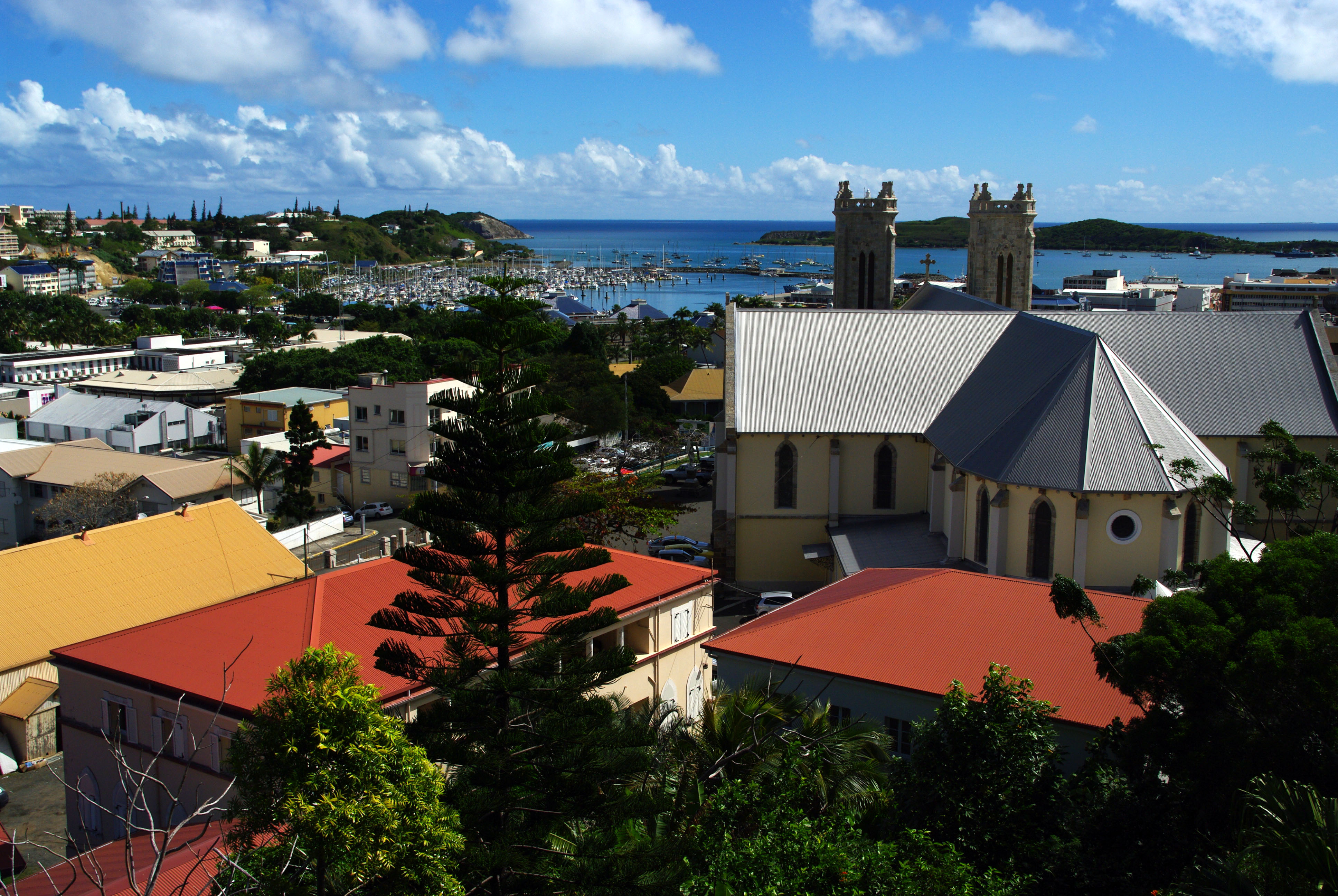 Nouméa (French pronunciation: [numea]) is the capital and largest city of the French special collectivity of New Caledonia and is also the largest francophone city in Oceania. It is situated on a peninsula in the south of New Caledonia's main island, Grande Terre, and is home to the majority of the island's European, Polynesian (Wallisians, Futunians, Tahitians), Indonesian, and Vietnamese populations, as well as many Melanesians, Ni-Vanuatu and Kanaks who work in one of the South Pacific's most industrialised cities. The city lies on a protected deepwater harbour that serves as the chief port for New Caledonia.
At the September 2019 census, there were 182,341 inhabitants in the metropolitan area of Greater Nouméa (French: agglomération du Grand Nouméa), 94,285 of whom lived in the city (commune) of Nouméa proper. 67.2% of the population of New Caledonia live in Greater Nouméa, which covers the communes of Nouméa, Le Mont-Dore, Dumbéa and Païta.