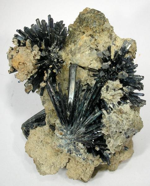 File:Vivianite-lw39a.jpg