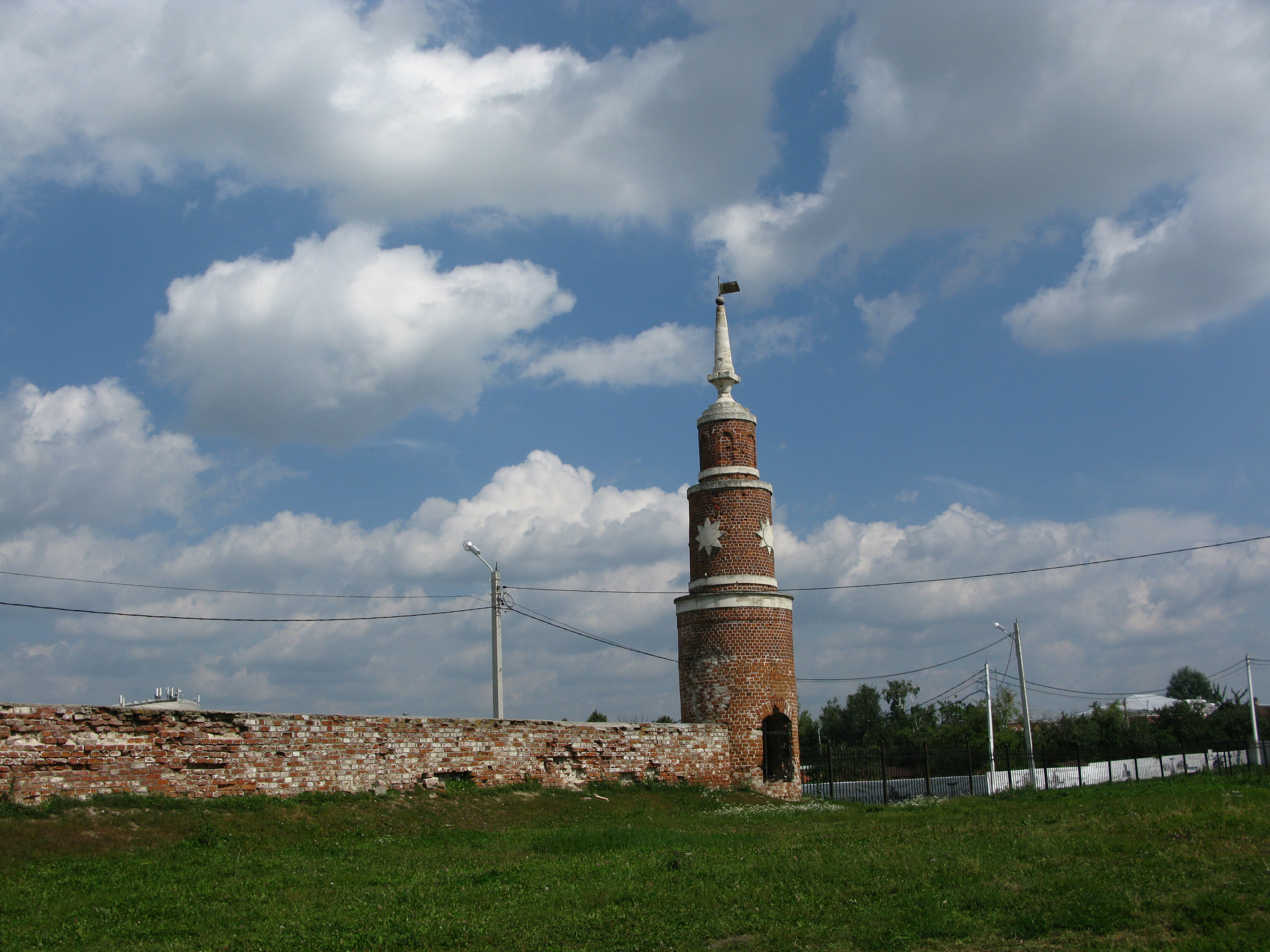 Западная башня. Телебашня Коломна. Юго Западная башня. Танюшена башня в Коломне. Острожная башня Коломенская.