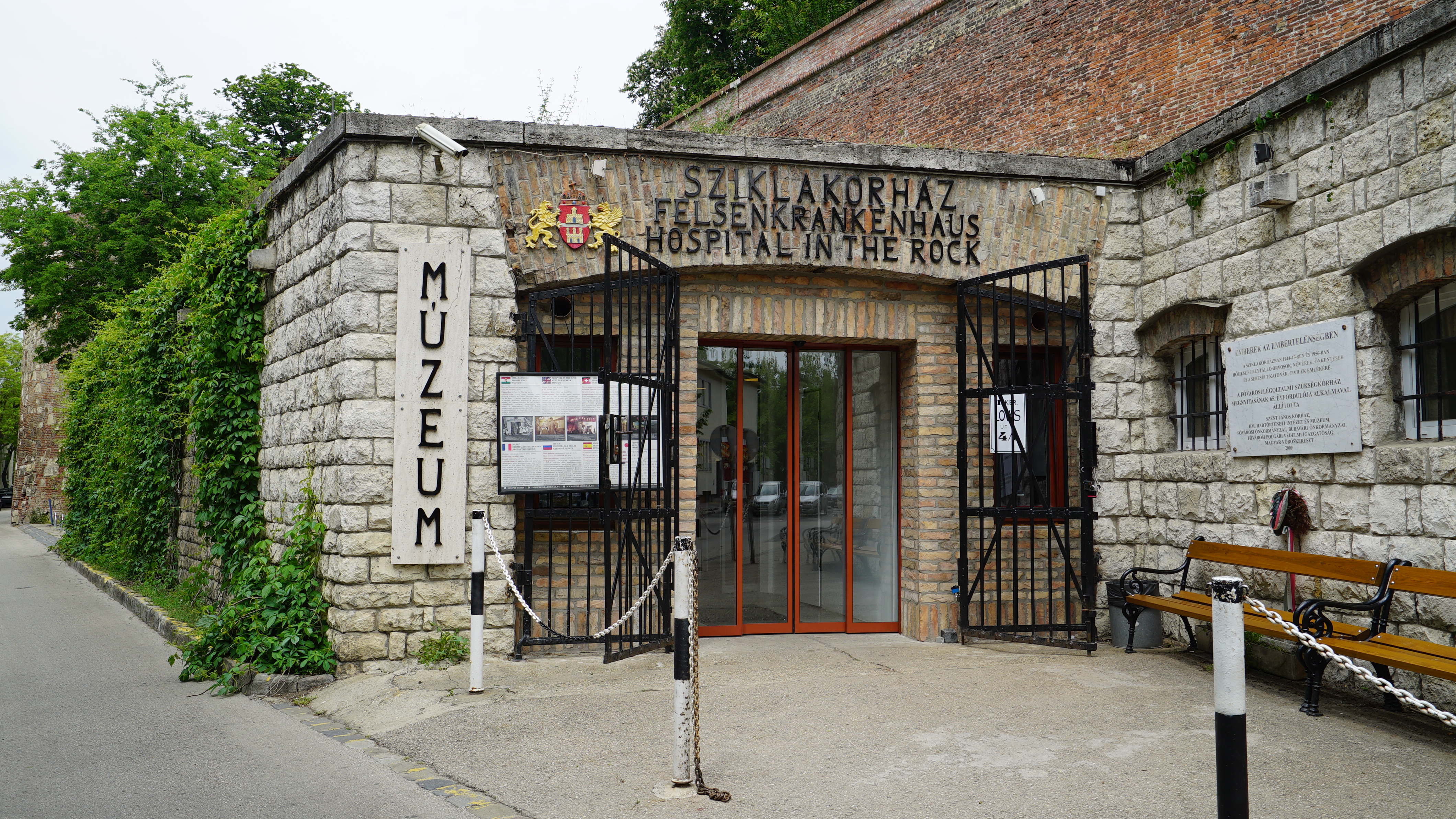 Sziklak rh z Atombunker M zeum Wikip dia