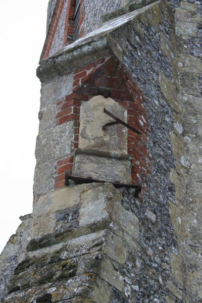 File:Another sundial - geograph.org.uk - 1158224.jpg