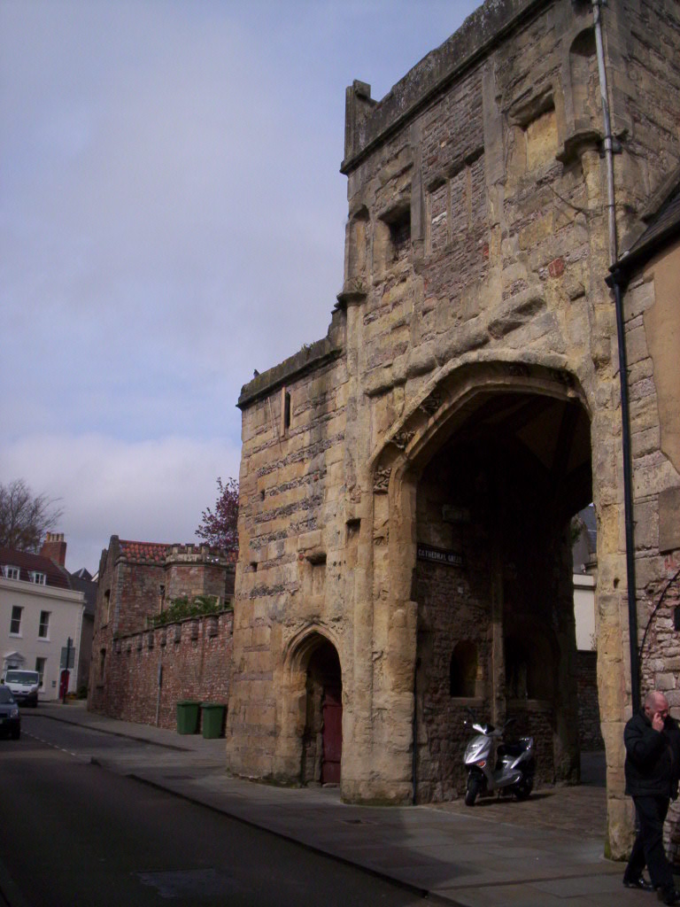 Brown's Gatehouse, Wells