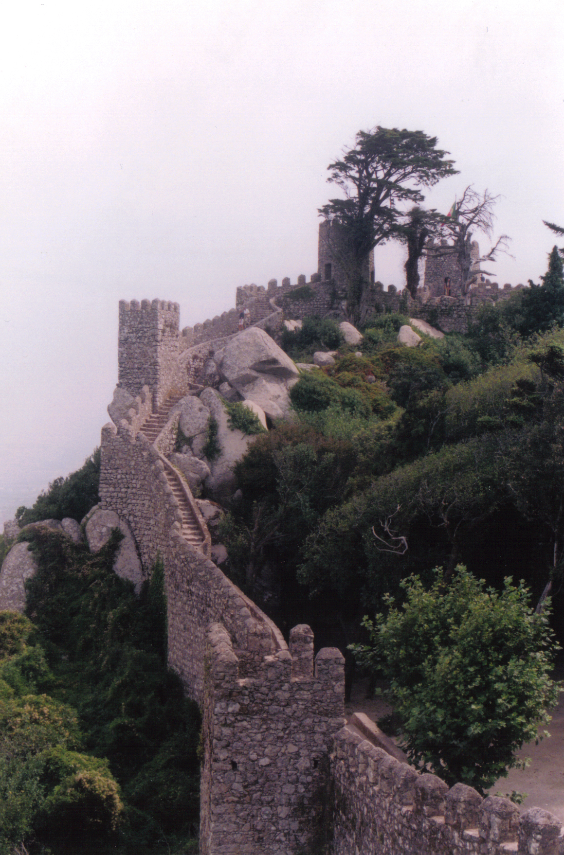 Muralla del Castelo dos Mouros, en Sintra.