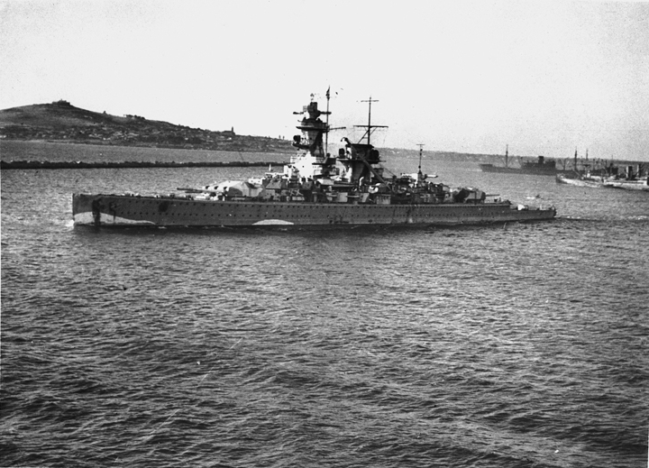 This is What Admiral Graf Spee Looked Like  on 12/15/1939 